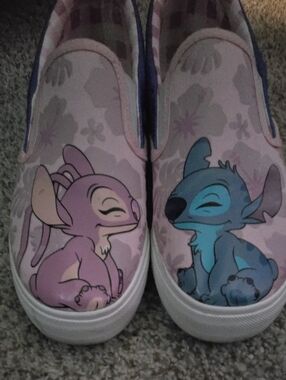 Slip-On Cartoon Character Canvas Shoes in Pink and Blue